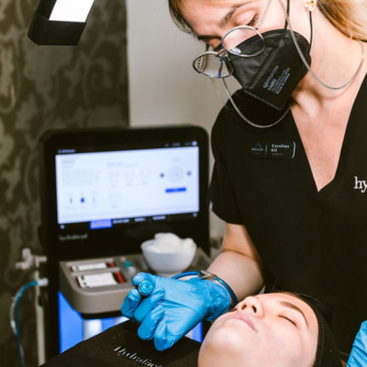 Summer Glow Specials at Aura Skin-N-Beauty in Fremont, CA